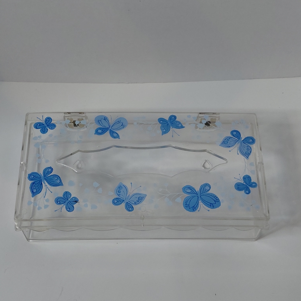 Vintage Clear Butterfly Accents Tissue Holder